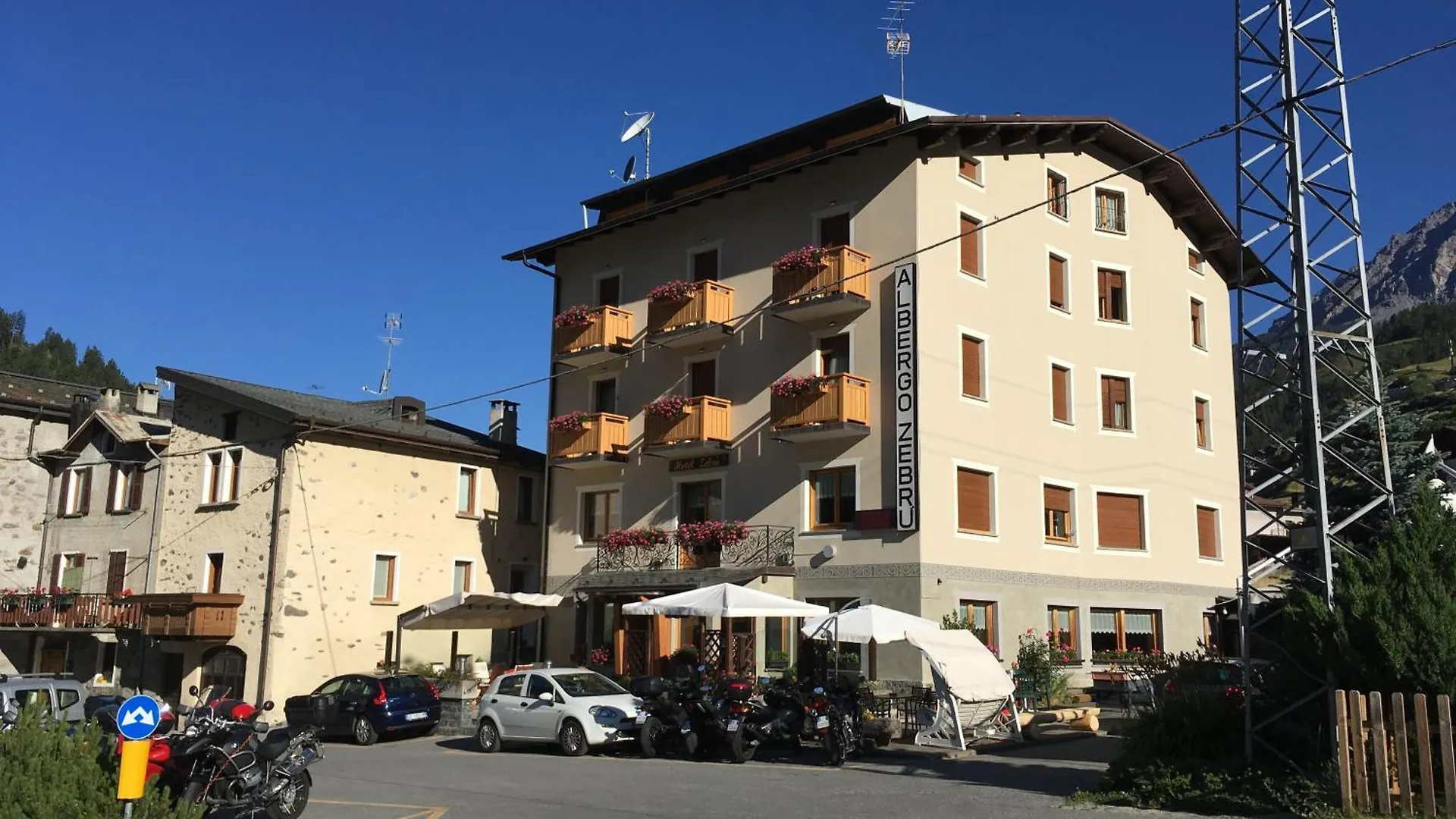 Hotel Zebru Valfurva 0*,  Italia